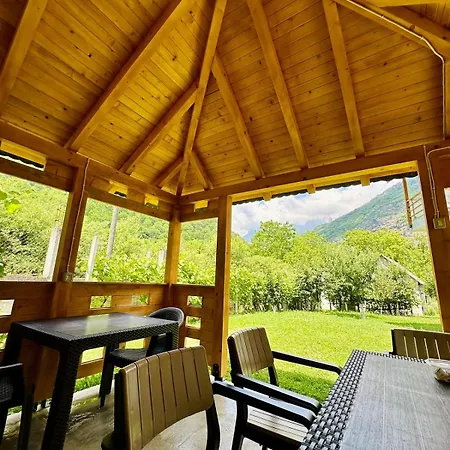 Vendégház Mountain Oasis *