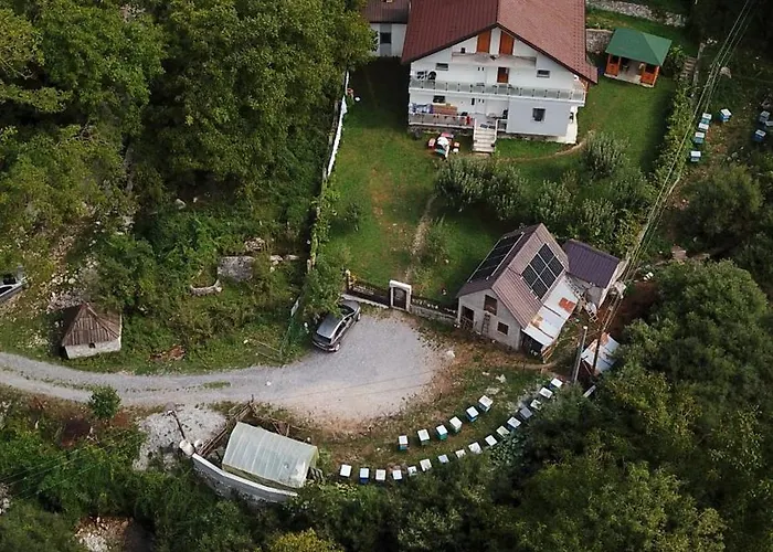 Mountain Oasis בית הארחה ולבונה