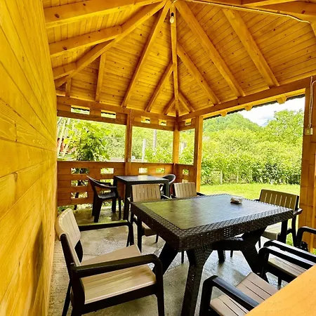 Mountain Oasis * Valbone